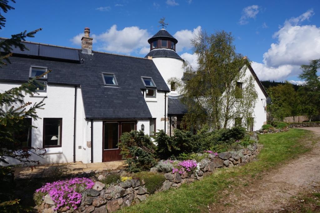 Stronavaich Cairngorm Guest House 托明陶尔 外观 照片